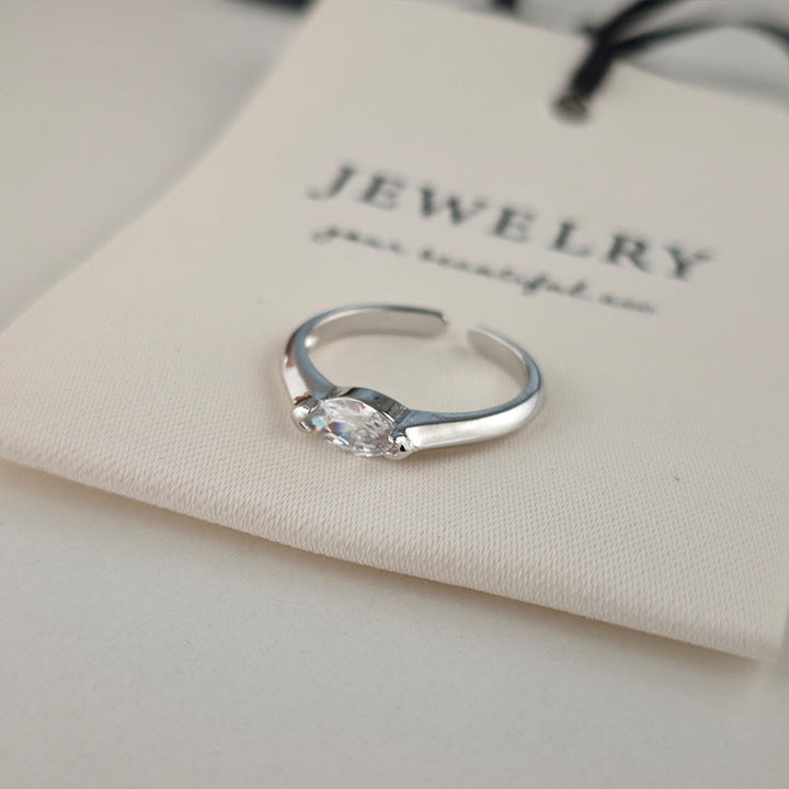 Aya Sterling Ring | White Gold