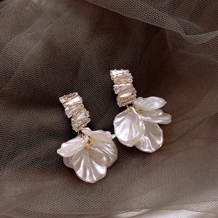 Exquisite Gold Petal Earrings in White | Gold